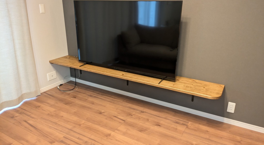 壁付けテレビボード